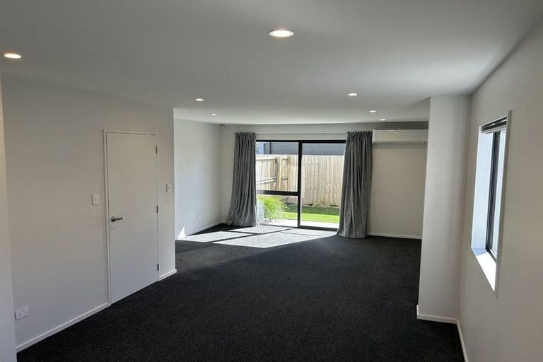 Photo of property in 2/26 Grove Road, Addington, Christchurch, 8024