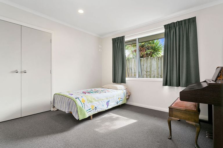 Photo of property in 18 Brancaster Place, Cambridge, 3434