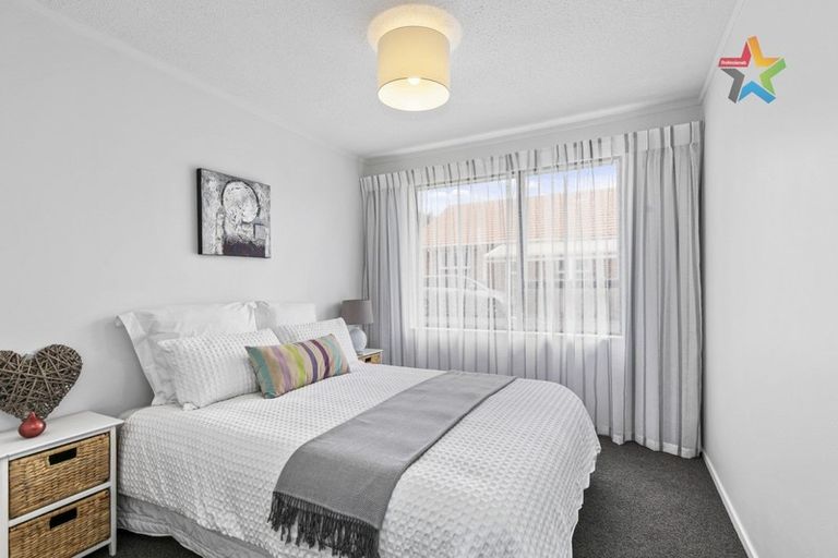 Photo of property in 9a Birdwood Road, Waterloo, Lower Hutt, 5011