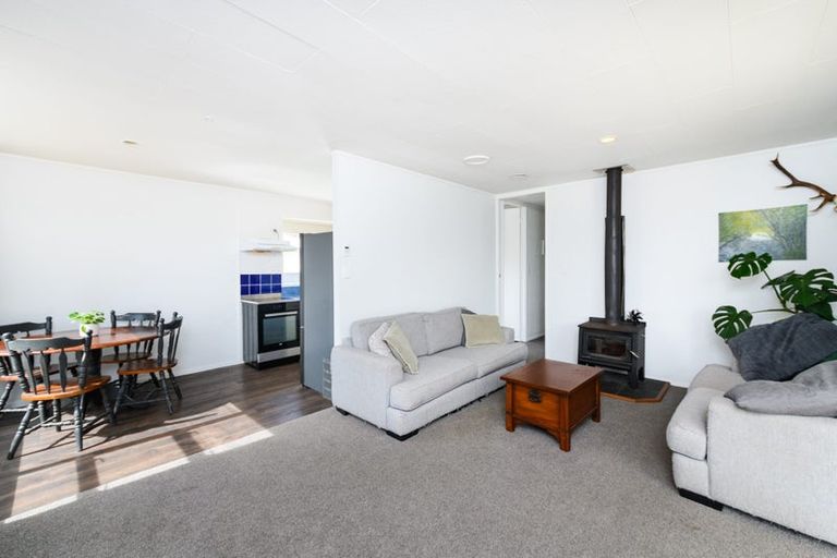 Photo of property in 32 Geraldine Crescent, Cloverlea, Palmerston North, 4412