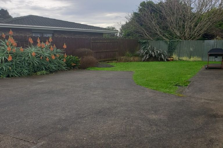 Photo of property in 5d Rossiter Avenue, Waiuku, 2123