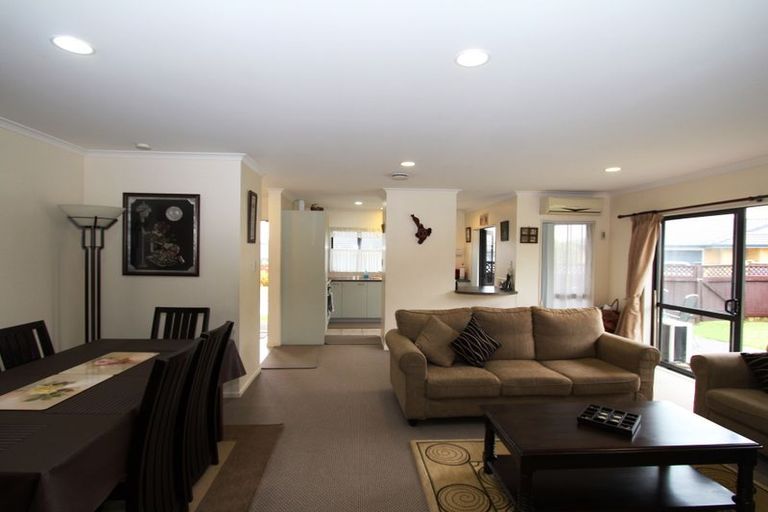 Photo of property in 279 Mahia Road, Weymouth, Auckland, 2103