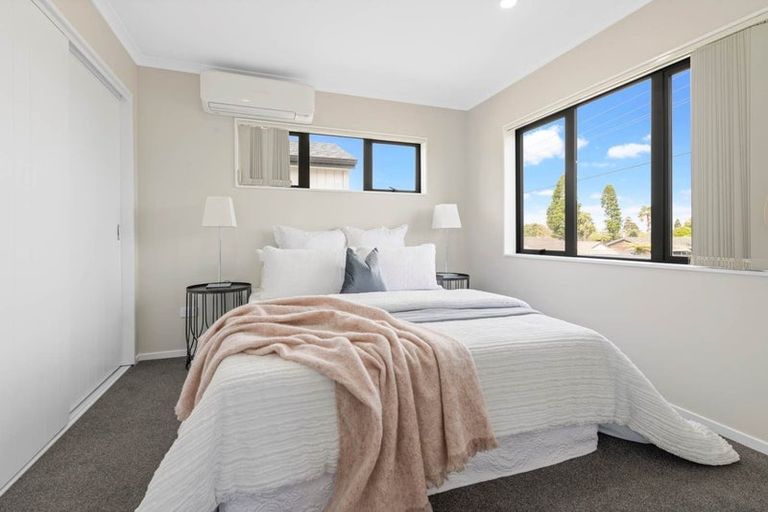 Photo of property in 69 Clevedon Road, Papakura, 2110