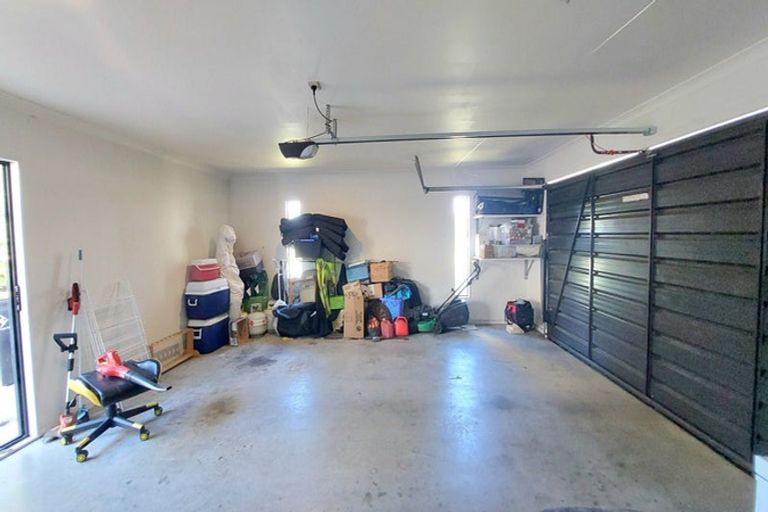 Photo of property in 1 Lisa Place, Brookfield, Tauranga, 3110