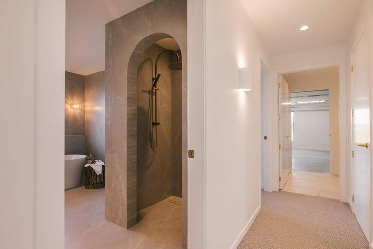 Photo of property in 6 Parkside Avenue, Maewa, 4702