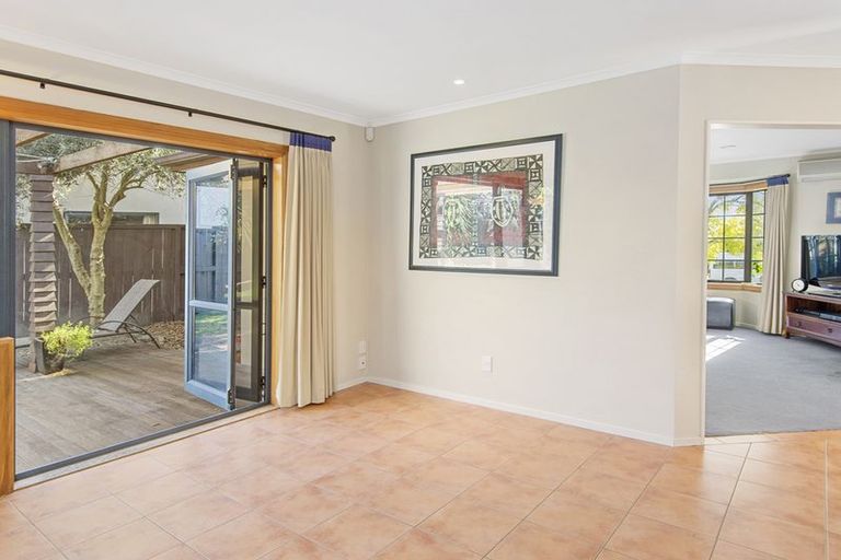 Photo of property in 64 Grantston Drive, Pyes Pa, Tauranga, 3112