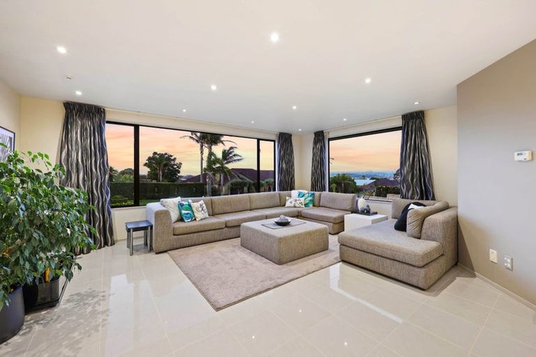 Photo of property in 253 Wellington Street, Pukekohe, 2120