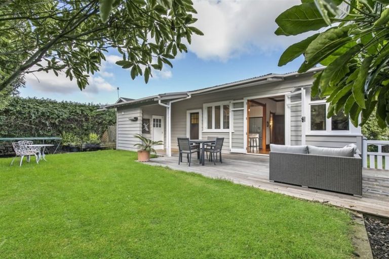 Photo of property in 33 Wairiki Road, Mount Eden, Auckland, 1024