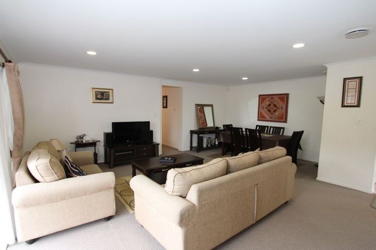 Photo of property in 279 Mahia Road, Weymouth, Auckland, 2103