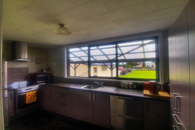 Photo of property in 32 Reid Street, Blaketown, Greymouth, 7805