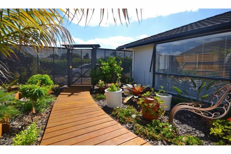 Photo of property in 20 Charlotte Kemp Drive, Kerikeri, 0230