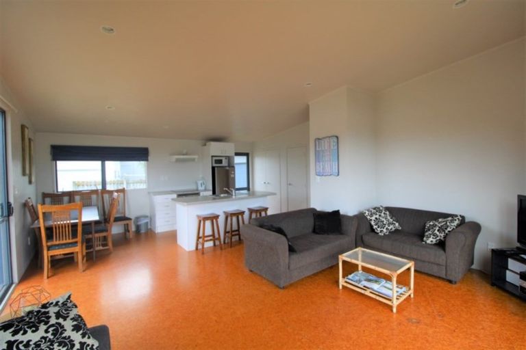 Photo of property in 146 The Fairway, Matarangi, Whitianga, 3592