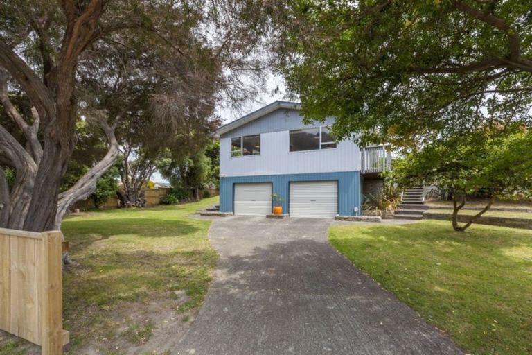 Photo of property in 34 Chums Road, Paraparaumu Beach, Paraparaumu, 5032