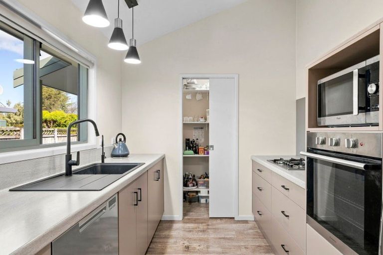 Photo of property in 137 Taylor Street, Cambridge, 3434