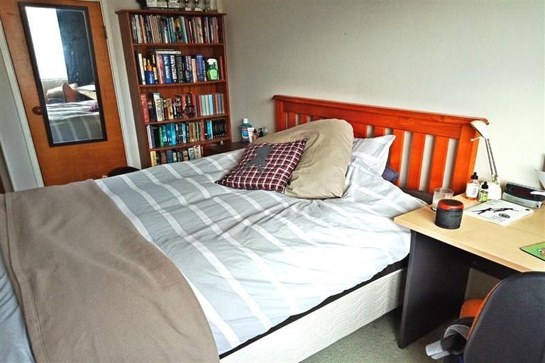 Photo of property in 29 Cockayne Crescent, Sunnynook, Auckland, 0620