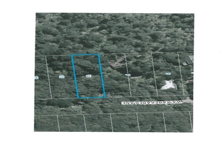 Photo of property in 13 Waikarekare Lane, Karekare, Auckland, 0772