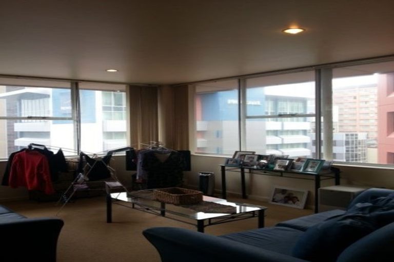 Photo of property in Terrace Tower Apartments, 10b/126 The Terrace, Wellington Central, Wellington, 6011