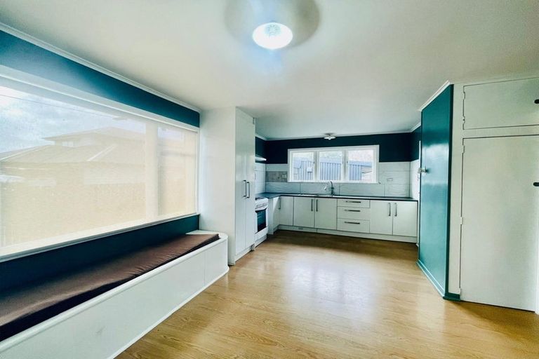 Photo of property in 49 Cosgrave Road, Papakura, 2110