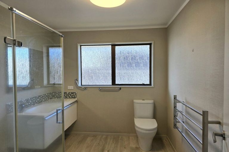 Photo of property in 18 Harbour Drive, Otumoetai, Tauranga, 3110