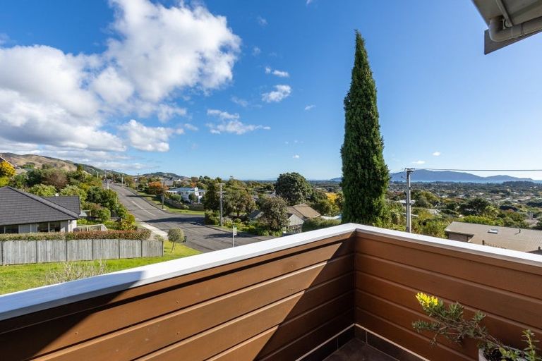 Photo of property in 41a Kotare Street, Waikanae, 5036