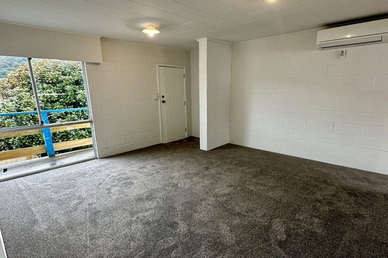 Photo of property in 43 Merton Street, Trentham, Upper Hutt, 5018