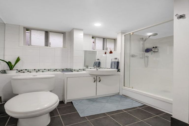 Photo of property in 3/64 Hattaway Avenue, Bucklands Beach, Auckland, 2012