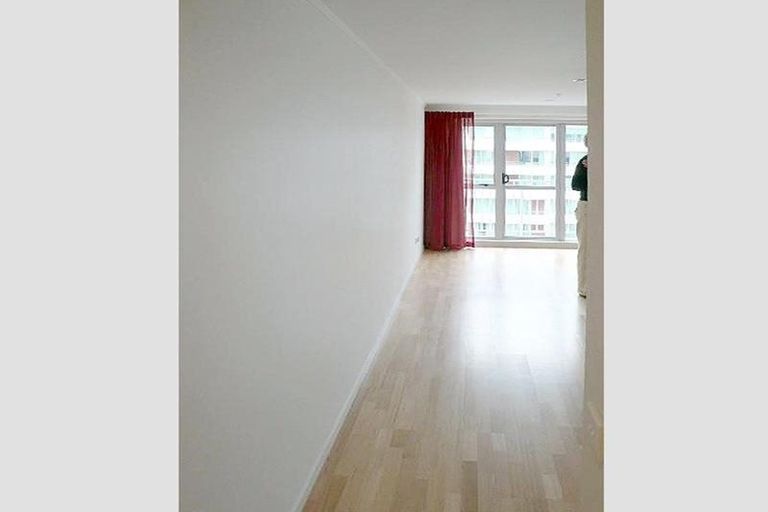 Photo of property in Waldorf Bankside Apartments, 4e/8 Bankside Street, Auckland Central, Auckland, 1010