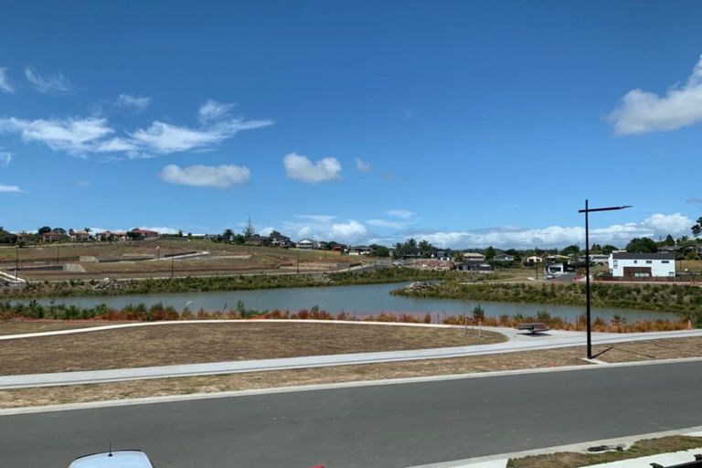 Photo of property in 36 Owen Chapman Drive, Red Beach, 0932