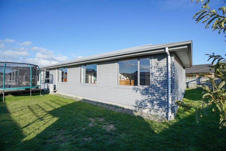 Photo of property in 55 Mavora Crescent, Heidelberg, Invercargill, 9812