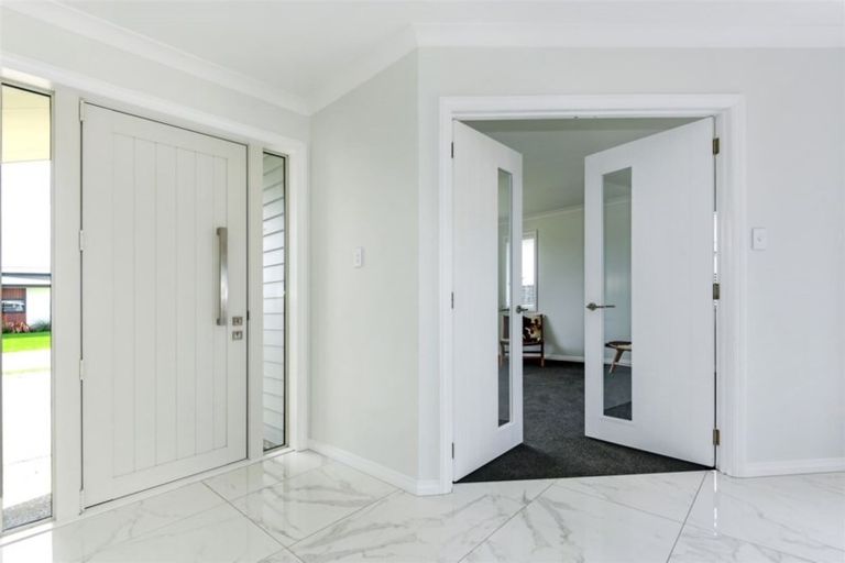 Photo of property in 71 Farthing Drive, Prebbleton, 7604