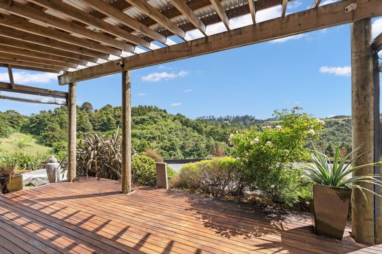 Photo of property in 1140 Russell Road, Opuawhanga, Hikurangi, 0184