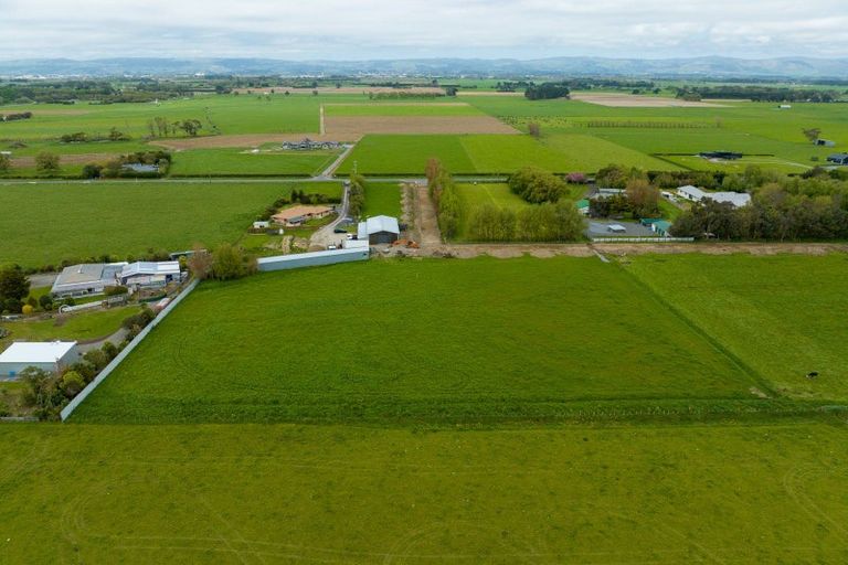 Photo of property in 32a Aranui Road, Kairanga, 4475