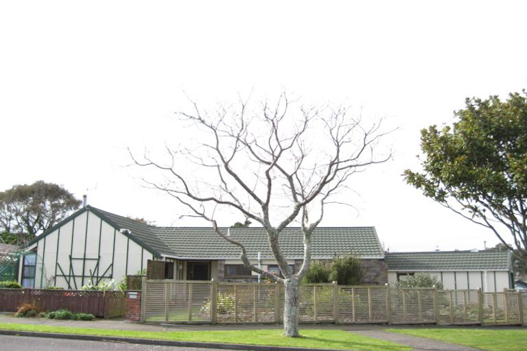 Photo of property in 30 Hua Street, Bell Block, New Plymouth, 4312