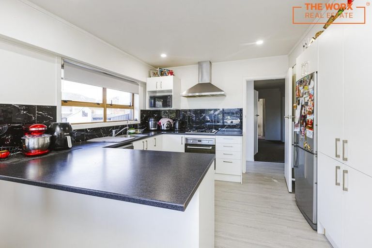 Photo of property in 1/166 Saint George Street, Papatoetoe, Auckland, 2025