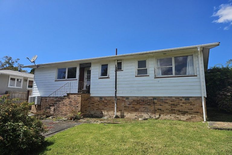 Photo of property in 30 Hatherlow Street, Glenfield, Auckland, 0629