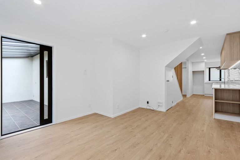 Photo of property in 2/15 Ayr Street, Riccarton, Christchurch, 8011