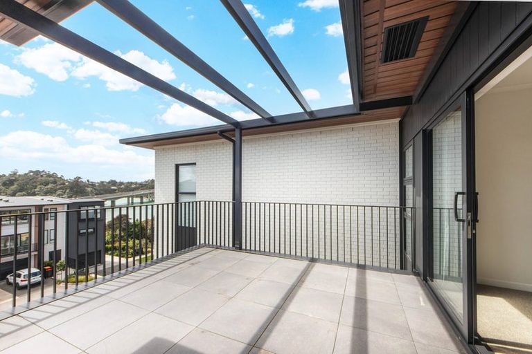 Photo of property in 28/194 Buckley Avenue, Hobsonville, Auckland, 0616