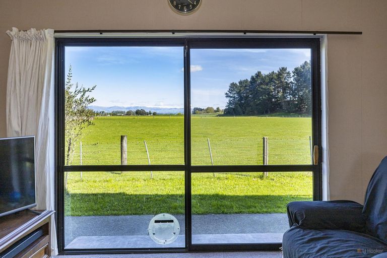 Photo of property in 4 Queen Street, Pareora, 7912