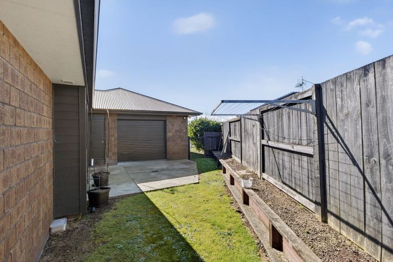 Photo of property in 90 Stirling Drive, Morrinsville, 3300