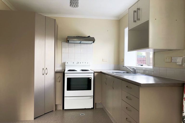 Photo of property in 45 Pooks Road, Ranui, Auckland, 0612