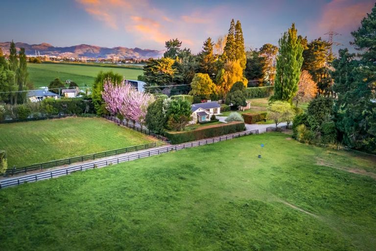 Photo of property in 367 Pound Road, Yaldhurst, Christchurch, 7676