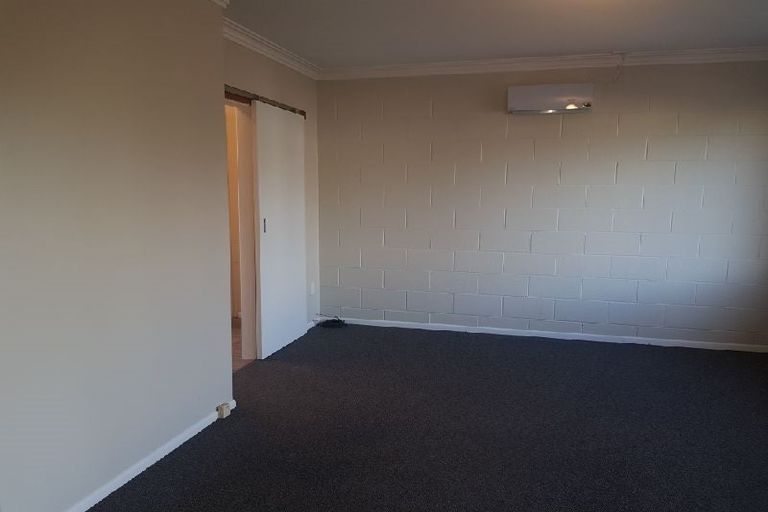 Photo of property in 3/34 Heretaunga Square, Silverstream, Upper Hutt, 5019