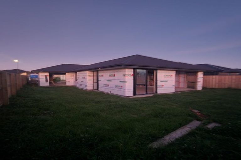 Photo of property in 5 Kotua Street, Woodend, 7610