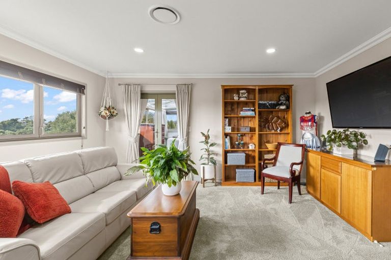 Photo of property in 176b Heta Road, Highlands Park, New Plymouth, 4312