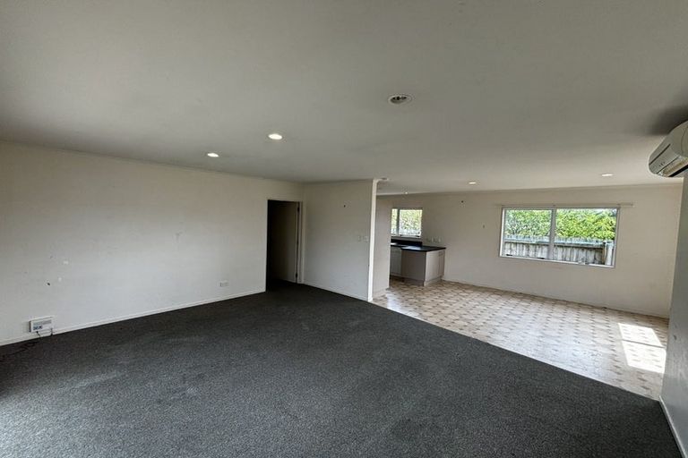 Photo of property in 369 Waihi Road, Normanby, Hawera, 4614