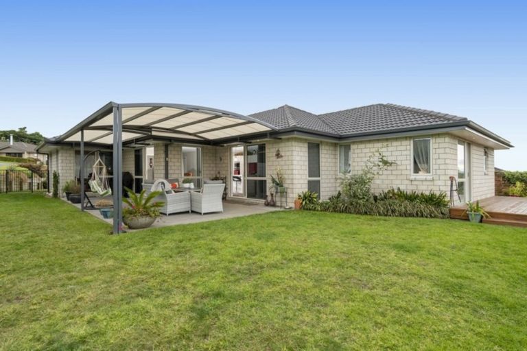 Photo of property in 12 Lynley Park Drive, Omokoroa, 3114