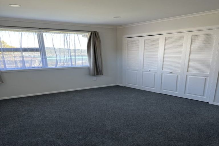 Photo of property in 28 Eskdale Road, Papakowhai, Porirua, 5024