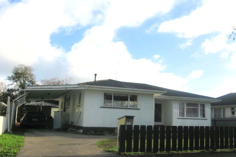 Photo of property in 20 Seddon Street, Takaro, Palmerston North, 4412