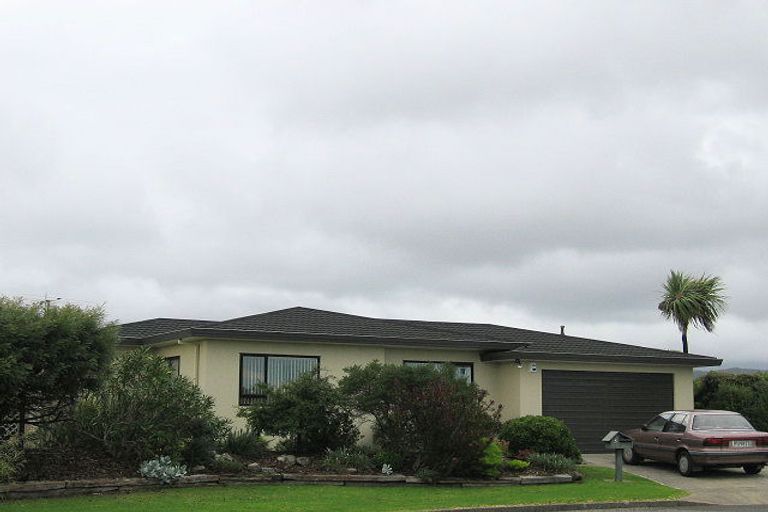 Photo of property in 3 Sandpiper Court, Paraparaumu Beach, Paraparaumu, 5032