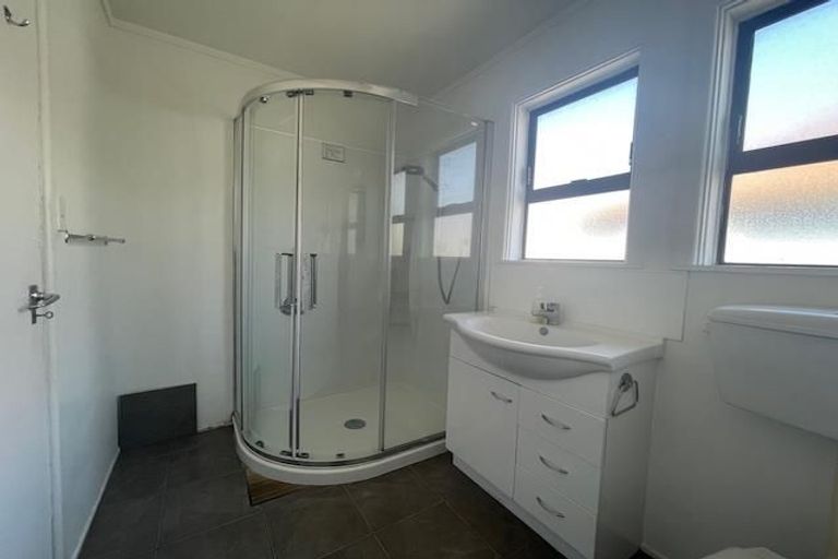 Photo of property in 5 Barton Avenue, Marewa, Napier, 4110